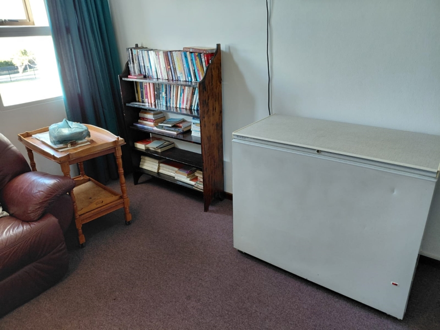 4 Bedroom Property for Sale in Fraaiuitsig Western Cape